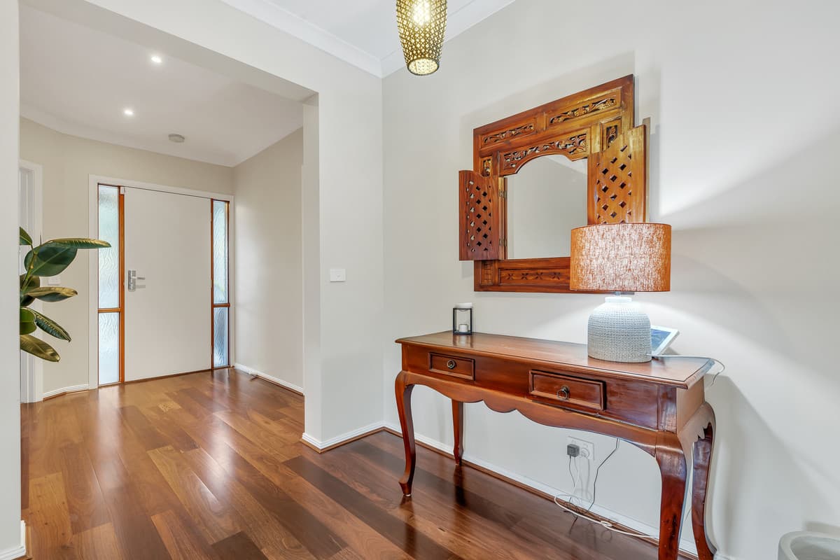 42 Fongeo Drive, Point Cook, Point Cook - Thumbnail 5