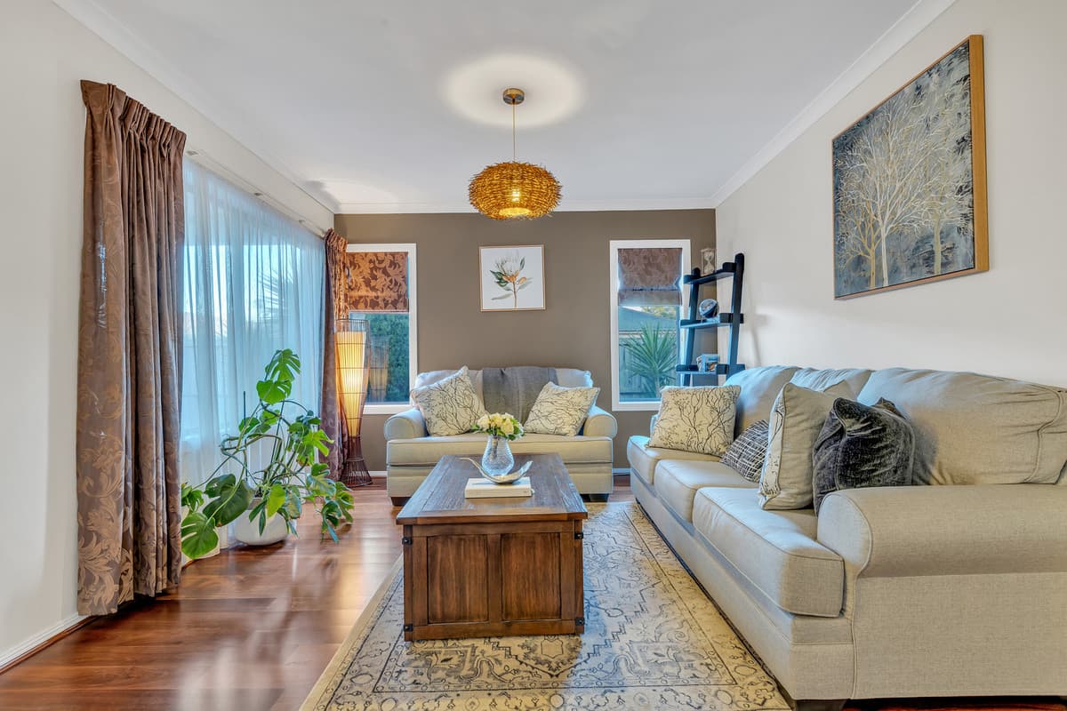 42 Fongeo Drive, Point Cook, Point Cook - Thumbnail 8