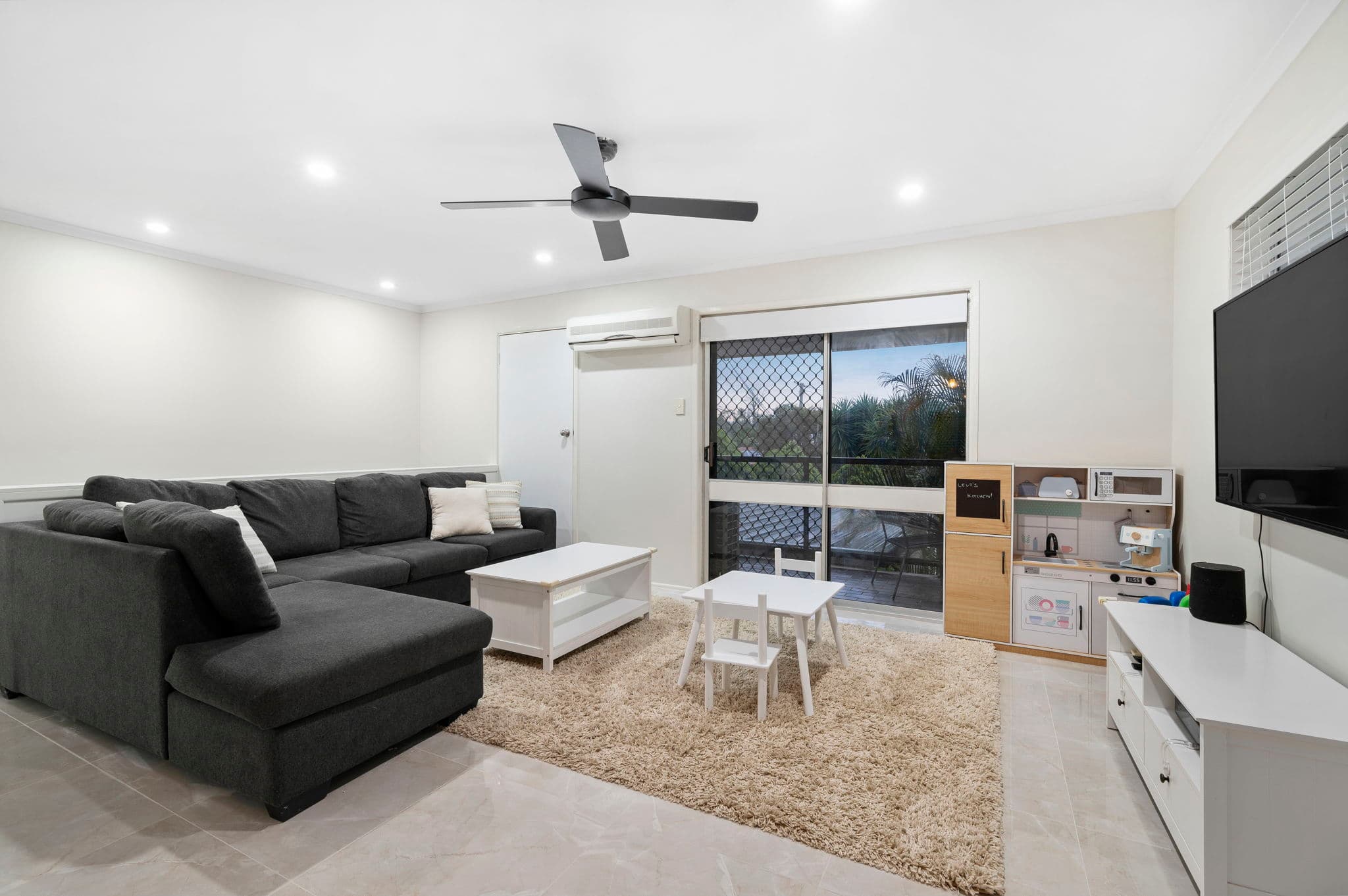 8 Alfred Place, Flinders View, Flinders View - Thumbnail 3