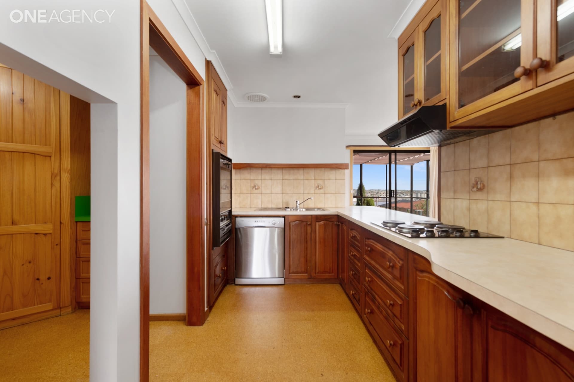 125-127 Caroline Street, East Devonport, East Devonport - Thumbnail 5