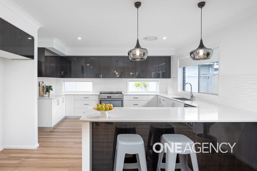 19 TURRAMIA Crescent, Gobbagombalin, Gobbagombalin - Thumbnail 5