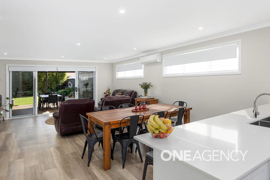 76 TARCUTTA Street, Wagga Wagga, Wagga Wagga - Thumbnail 2