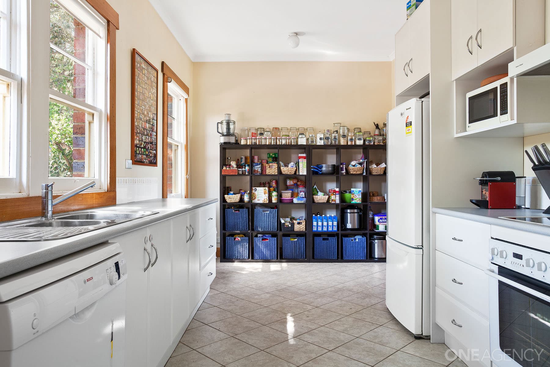 46 Alanvale Road, Newnham, Newnham - Thumbnail 2