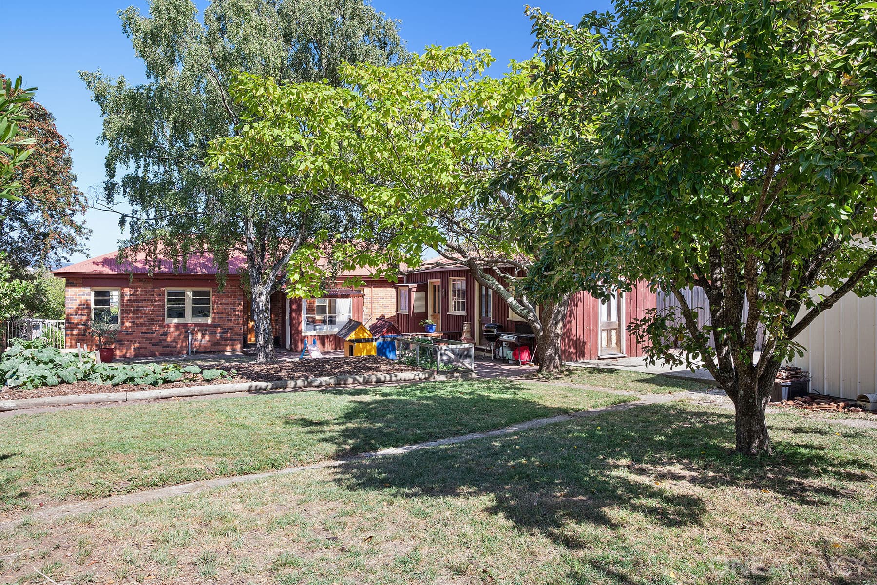 46 Alanvale Road, Newnham, Newnham - Thumbnail 8