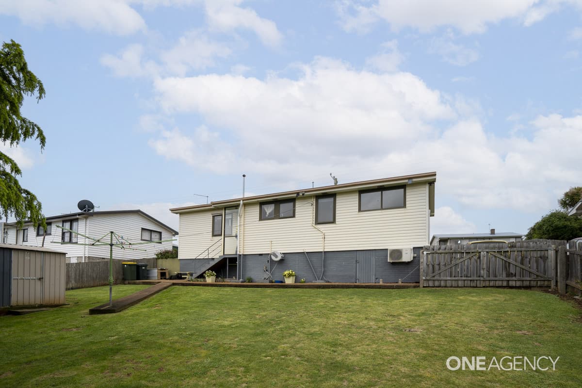 68 Stirling Street, Acton, Acton - Image 1