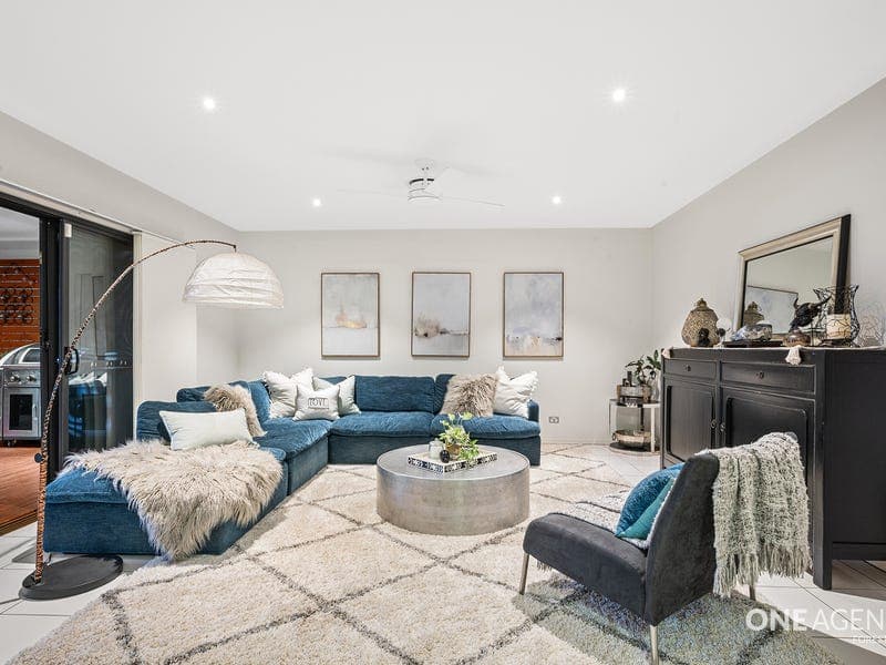 20 Myrtle Crescent, Brookwater, Brookwater - Thumbnail 4
