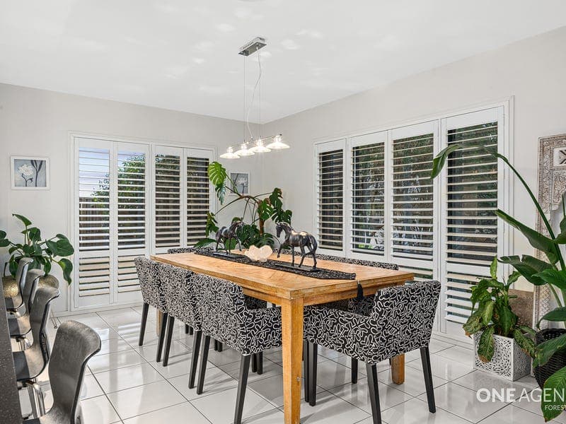 20 Myrtle Crescent, Brookwater, Brookwater - Thumbnail 6