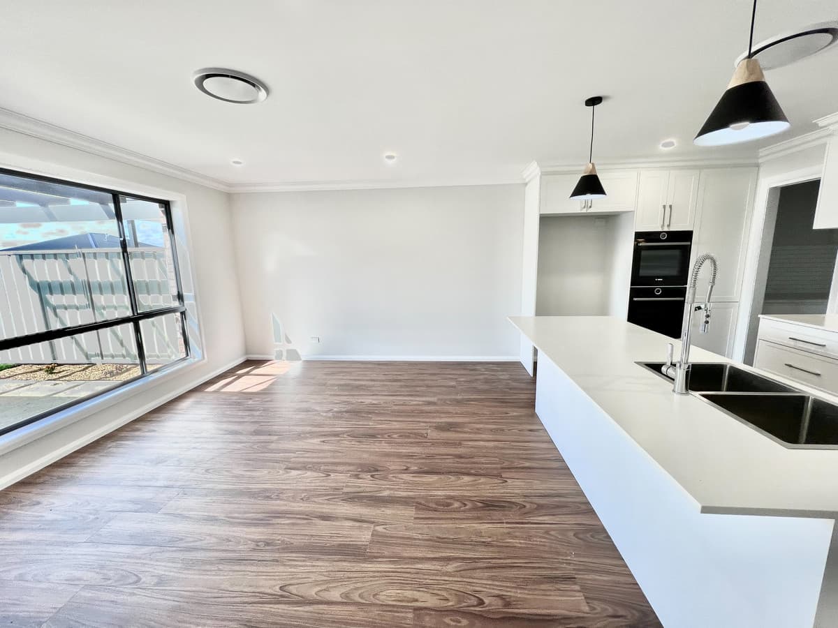 27 Quiberon Way, Goulburn, Goulburn - Thumbnail 4
