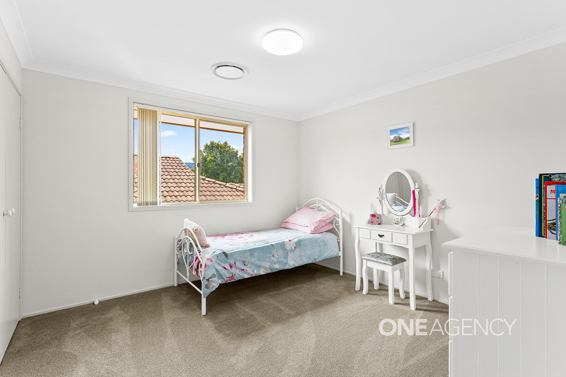 86 Sunnybank Crescent, Horsley, Horsley - Thumbnail 4