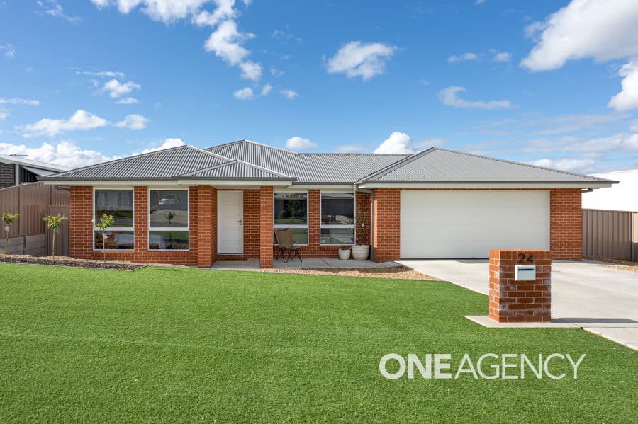 24 CHANG Avenue, Lloyd, Lloyd - Image 1