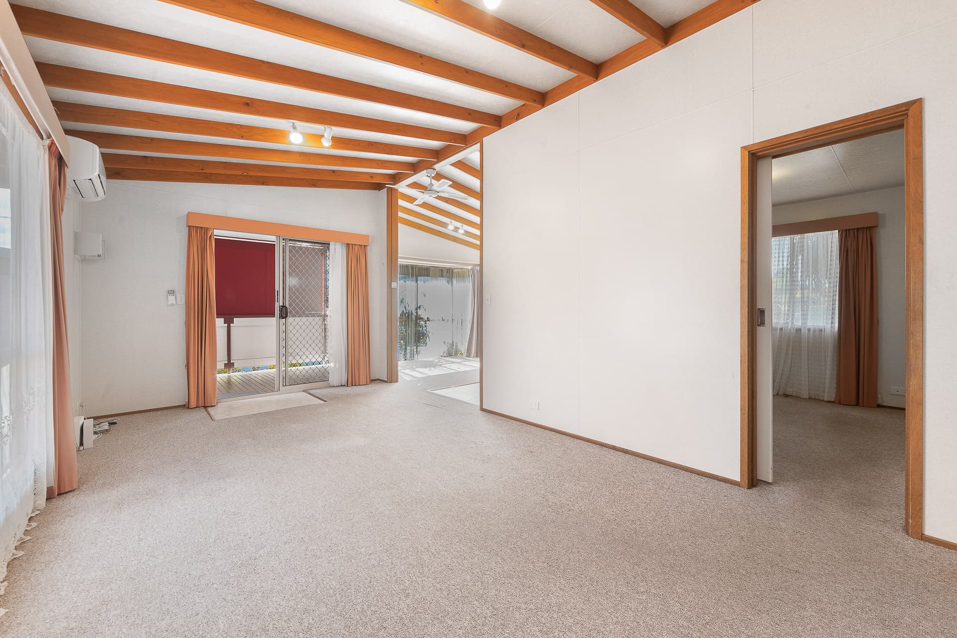 7 Yacht Court, Hastings, Hastings - Thumbnail 5