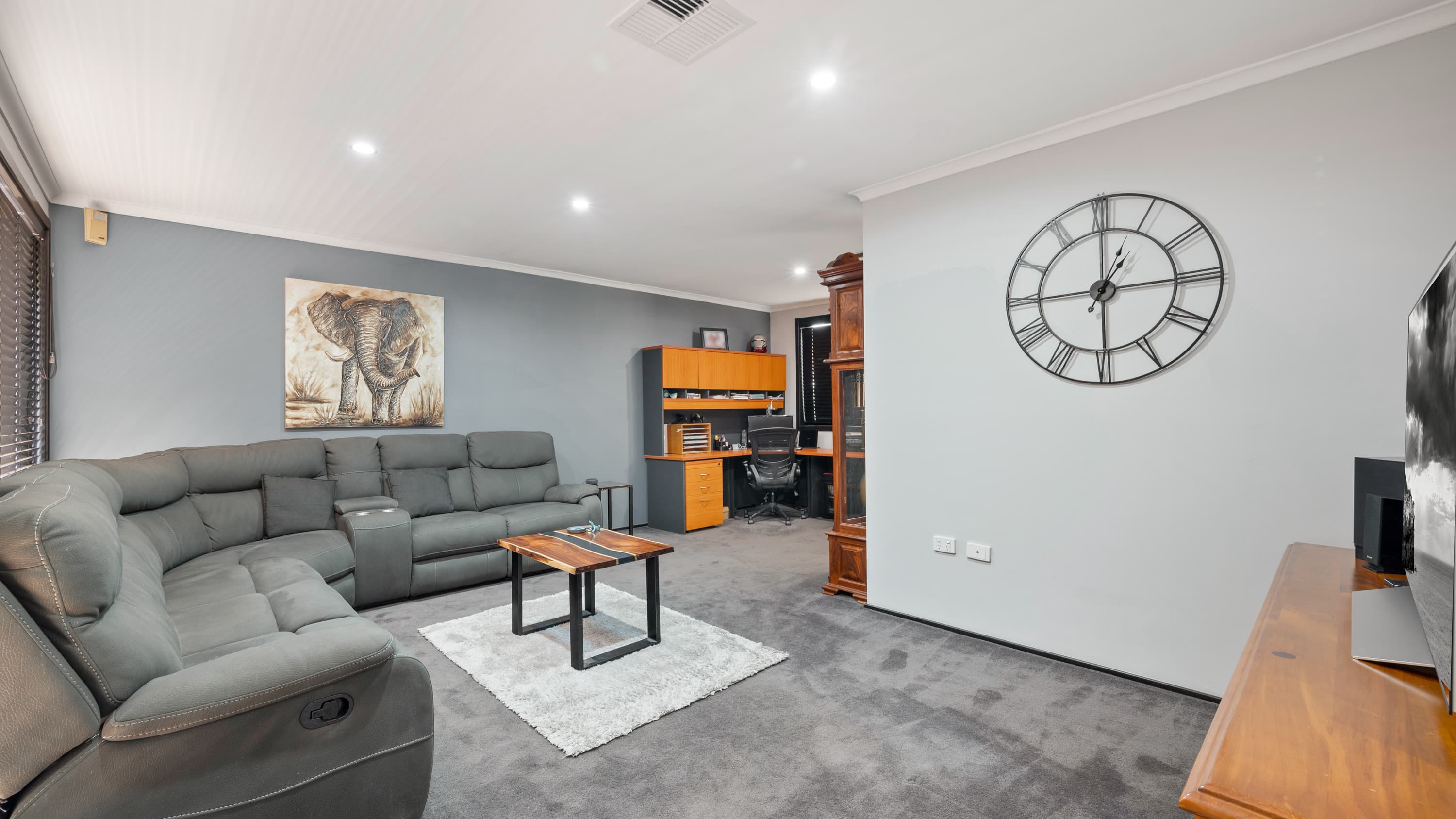 14 Wallis Glen, Cranebrook, Cranebrook - Thumbnail 2