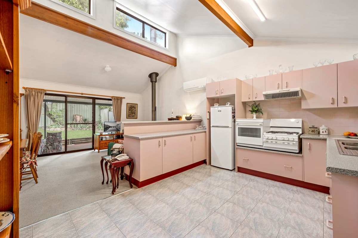 15 Parkes Crescent, Faulconbridge, Faulconbridge - Thumbnail 4