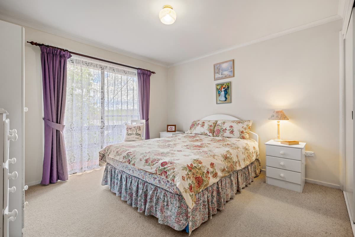 15 Parkes Crescent, Faulconbridge, Faulconbridge - Thumbnail 7