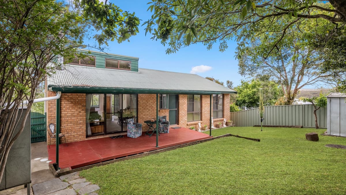 15 Parkes Crescent, Faulconbridge, Faulconbridge - Image 1