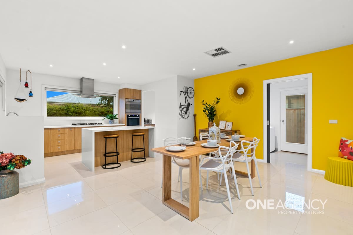 32 Coastwatch Road, Point Cook, Point Cook - Thumbnail 5