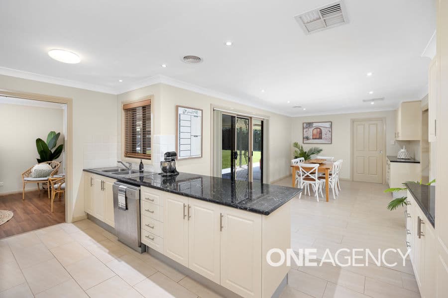 2 BANNER Street, Forest Hill, Forest Hill - Thumbnail 6
