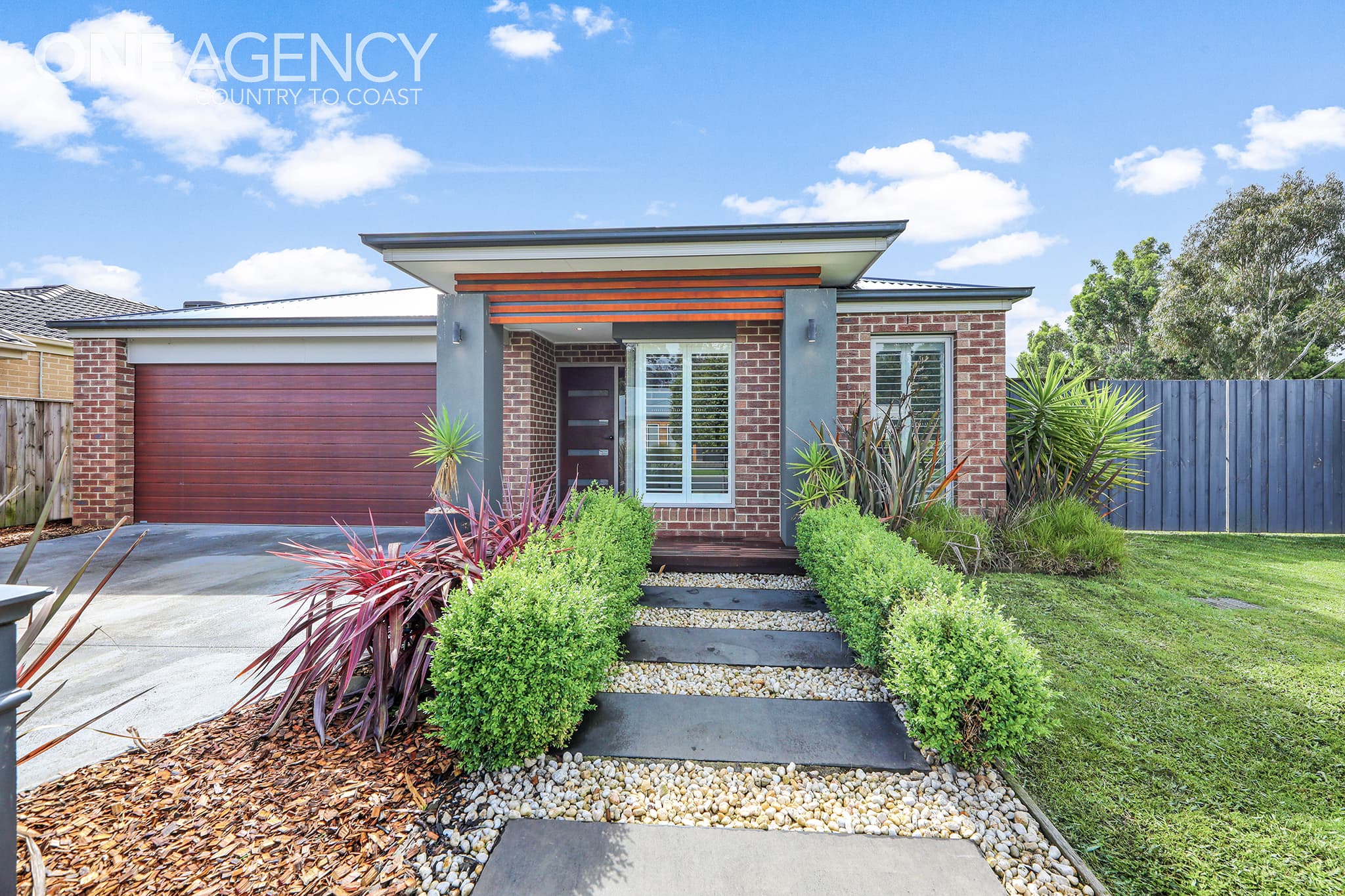 30 Pepper Crescent, Drouin, Drouin - Image 1