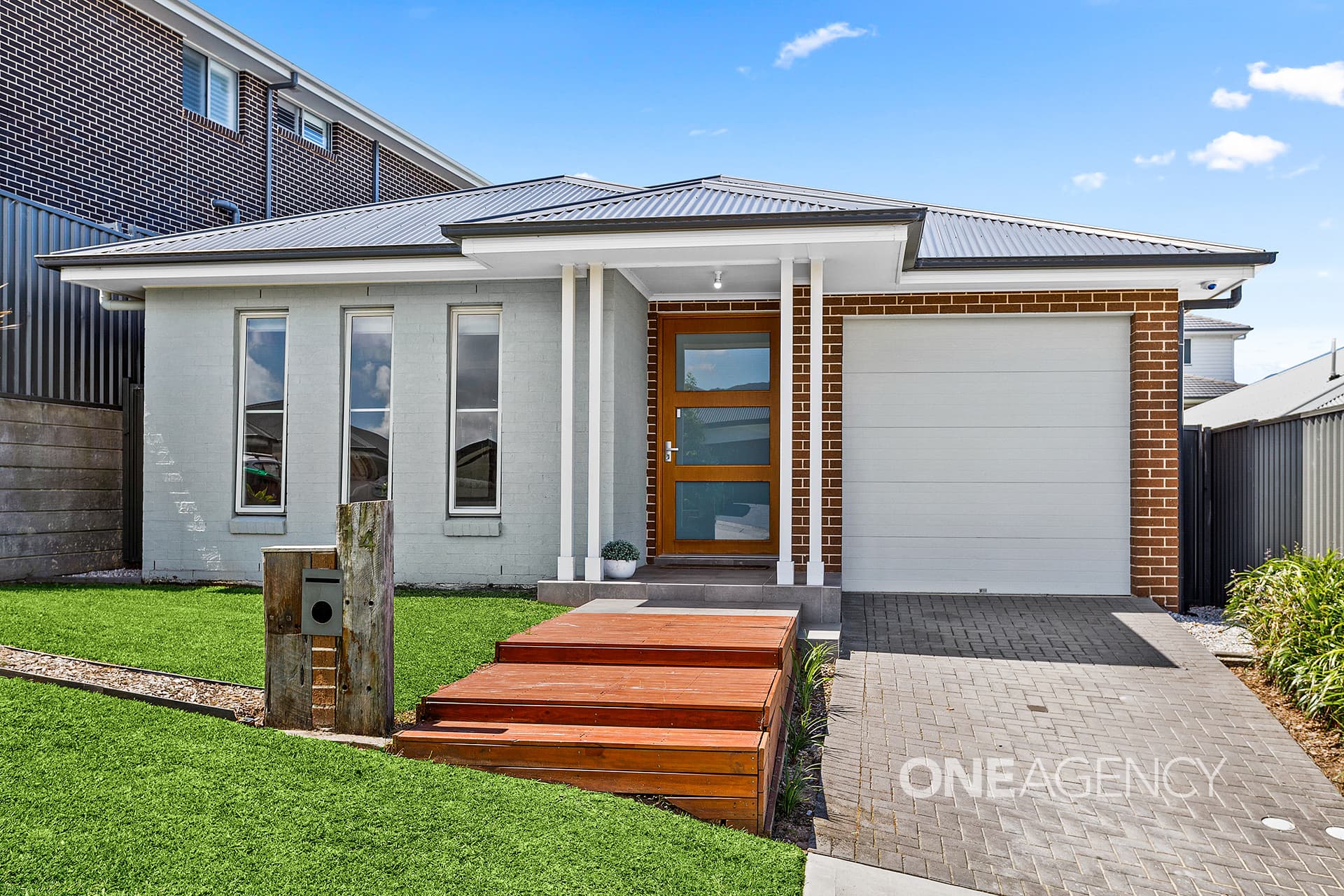 14 Brotheridge Avenue, Calderwood, Calderwood - Image 1
