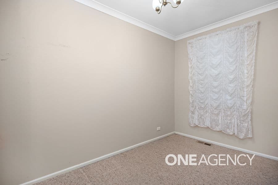 11 BOLGER Avenue, Mount Austin, Mount Austin - Thumbnail 7