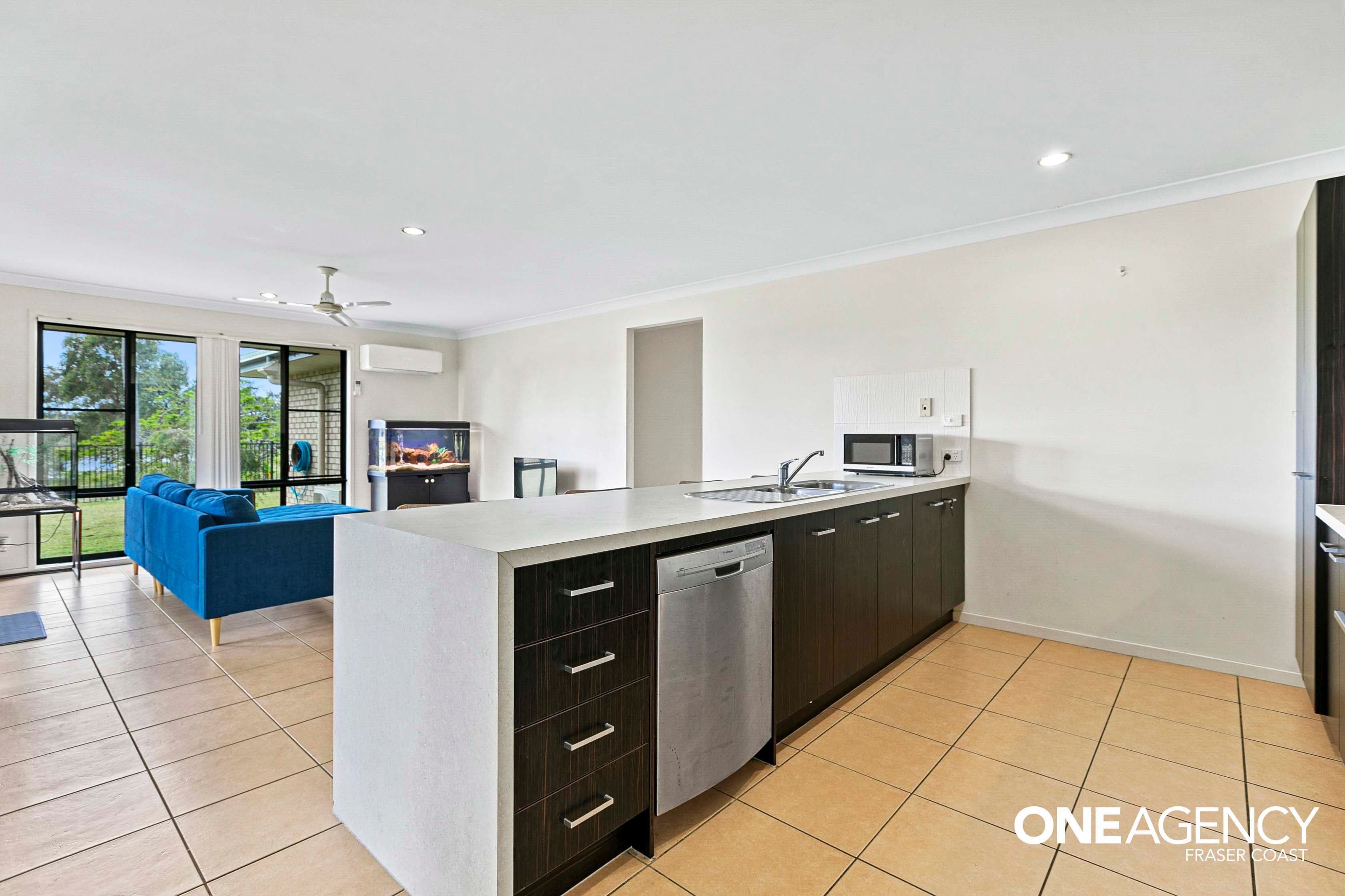 13 Golden Grove Court, Eli Waters, Eli Waters - Thumbnail 7