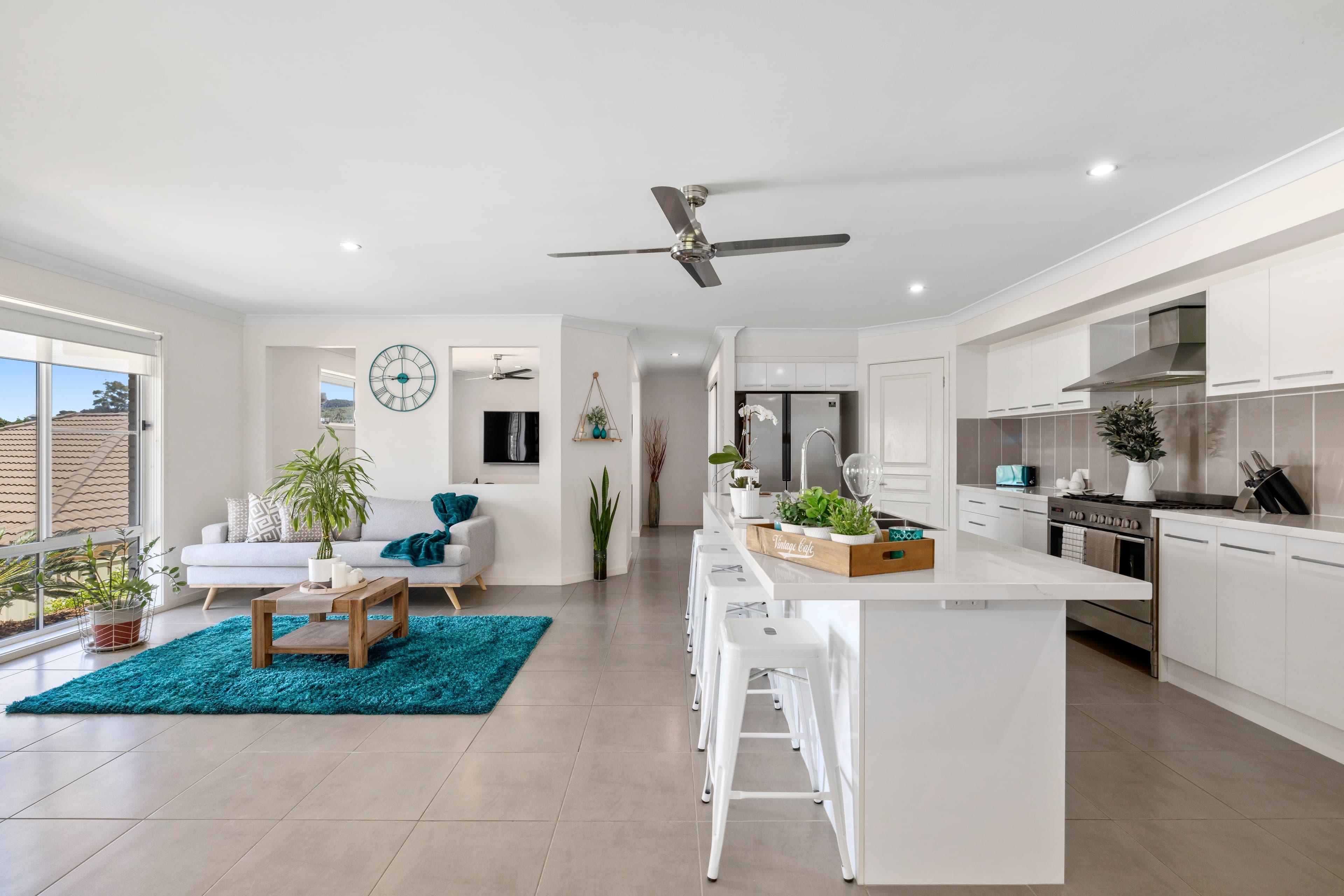 8 Walker Close, Coffs Harbour, Coffs Harbour - Thumbnail 3