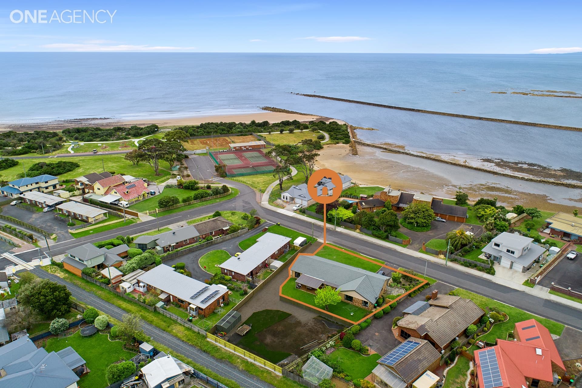21 Braddon Street, West Ulverstone, West Ulverstone - Image 1