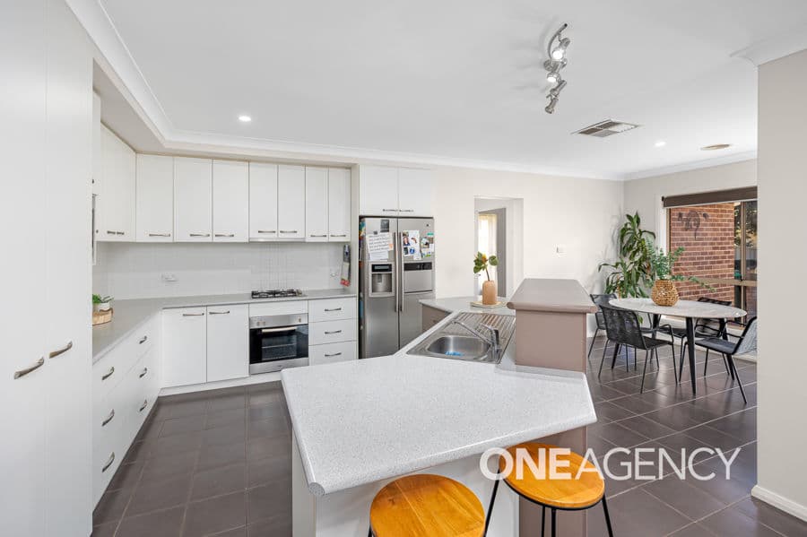 68 ATHERTON Crescent, Tatton, Tatton - Thumbnail 4