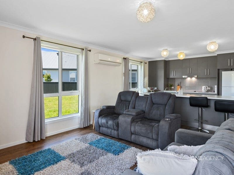 13 Juliana Court, Stanley, Stanley - Thumbnail 4