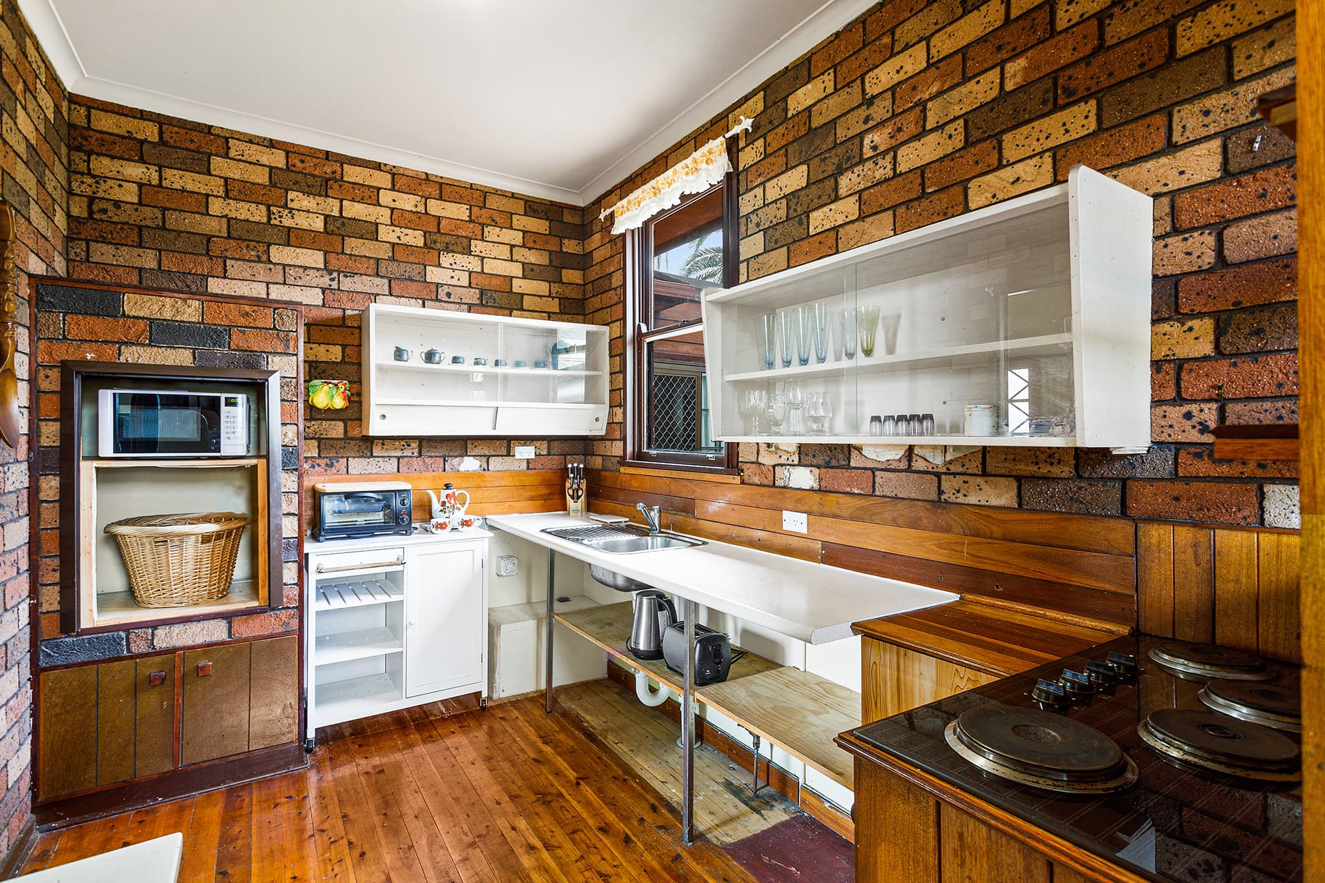 10 Mountbatten Avenue, Corrimal, Corrimal - Thumbnail 3