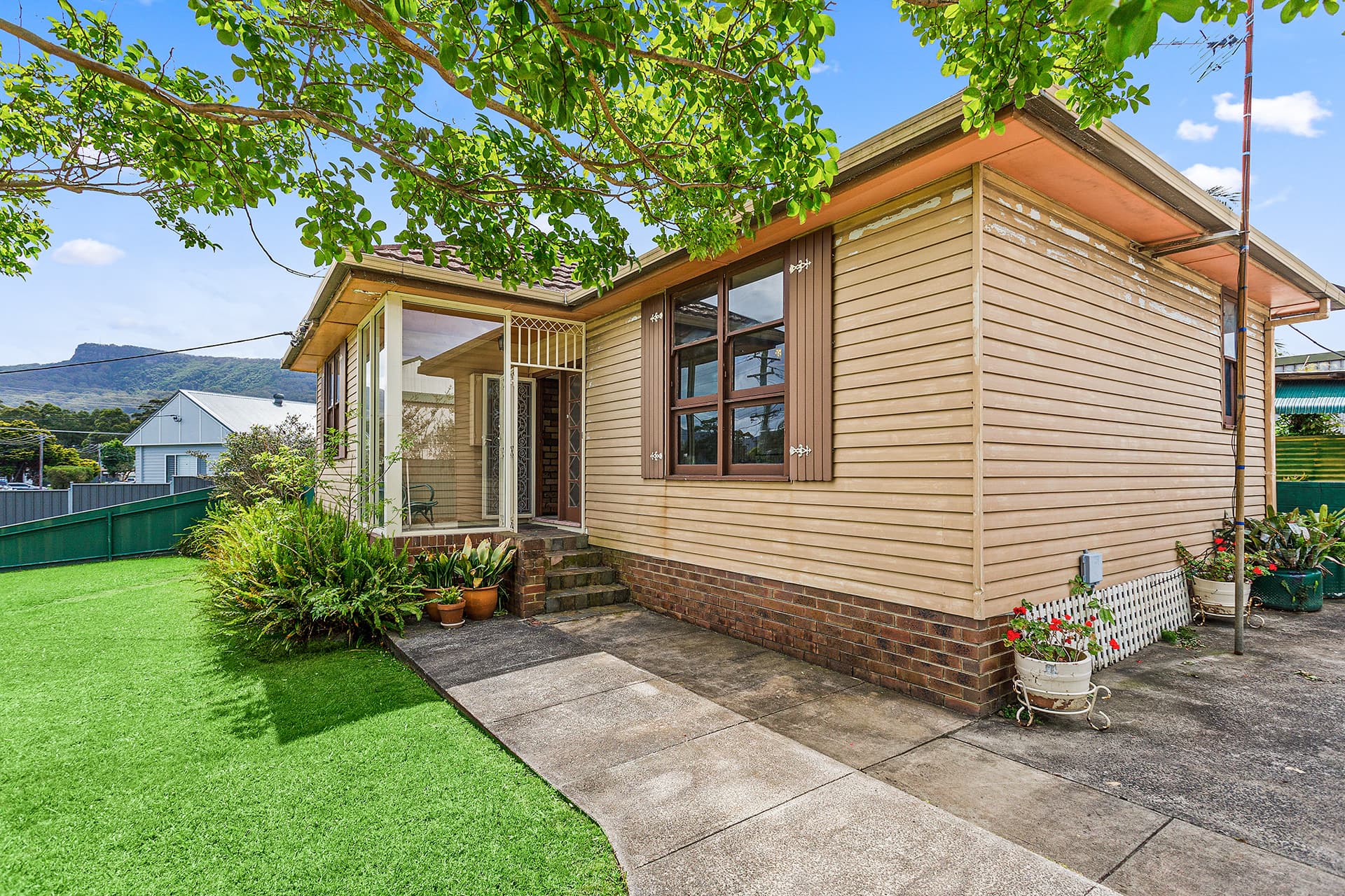 10 Mountbatten Avenue, Corrimal, Corrimal - Thumbnail 4