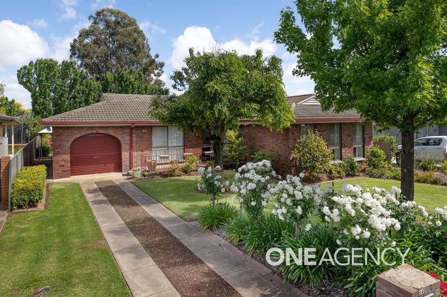 84 VINCENT Road, Lake Albert, Lake Albert - Thumbnail 2