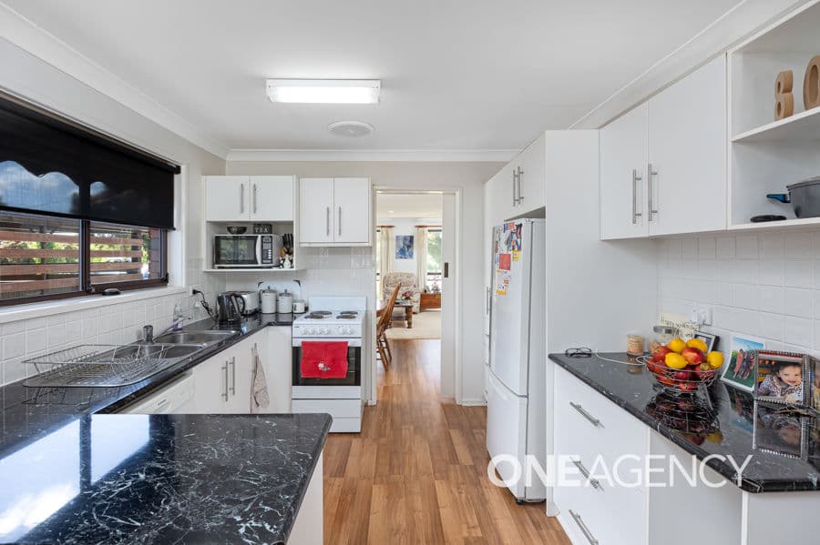 84 VINCENT Road, Lake Albert, Lake Albert - Thumbnail 5