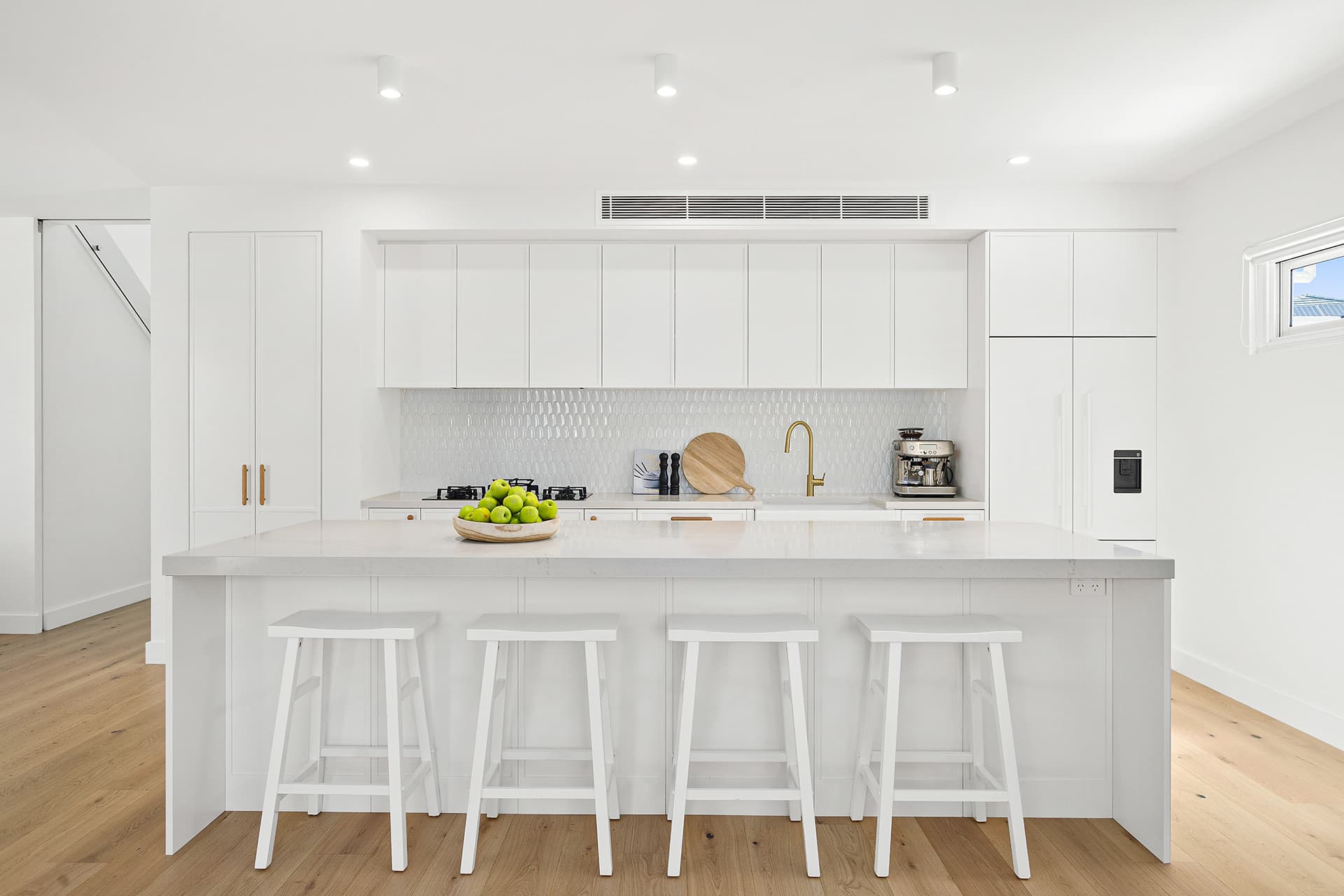 2 Lassiter Avenue, Woonona, Woonona - Thumbnail 6