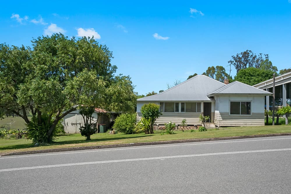 147 Durham Road, Gresford, Gresford - Image 1