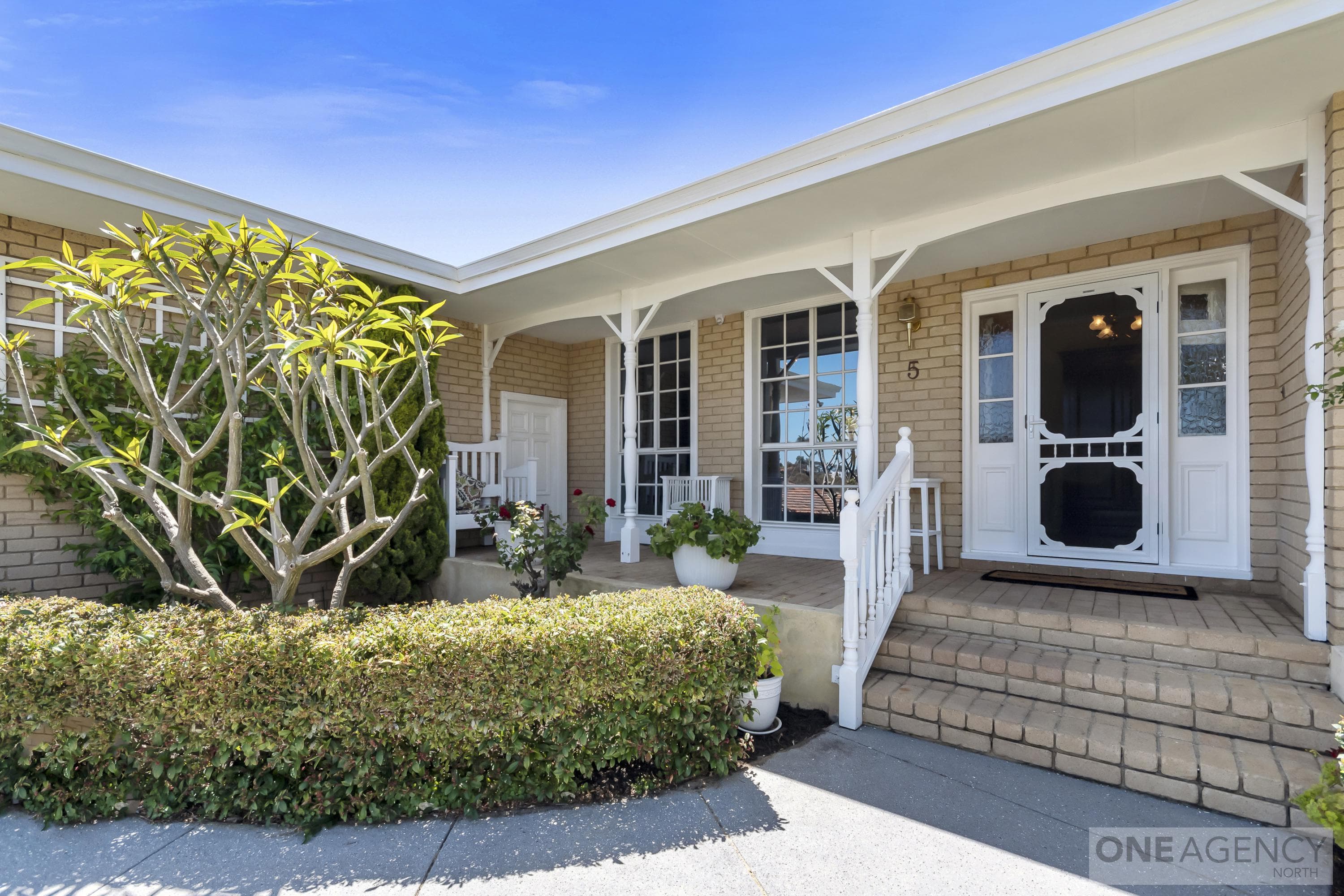 5 Coll Place, Warwick, Warwick - Thumbnail 4