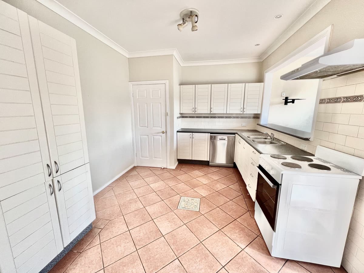 30 Taralga Road, Goulburn, Goulburn - Thumbnail 2