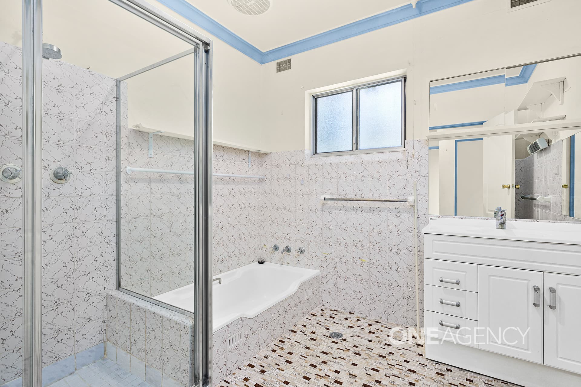 43 Rowland Avenue, Wollongong, Wollongong - Thumbnail 5