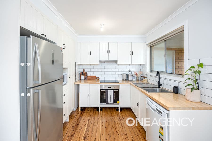 19 LEAVENWORTH Drive, Mount Austin, Mount Austin - Thumbnail 4