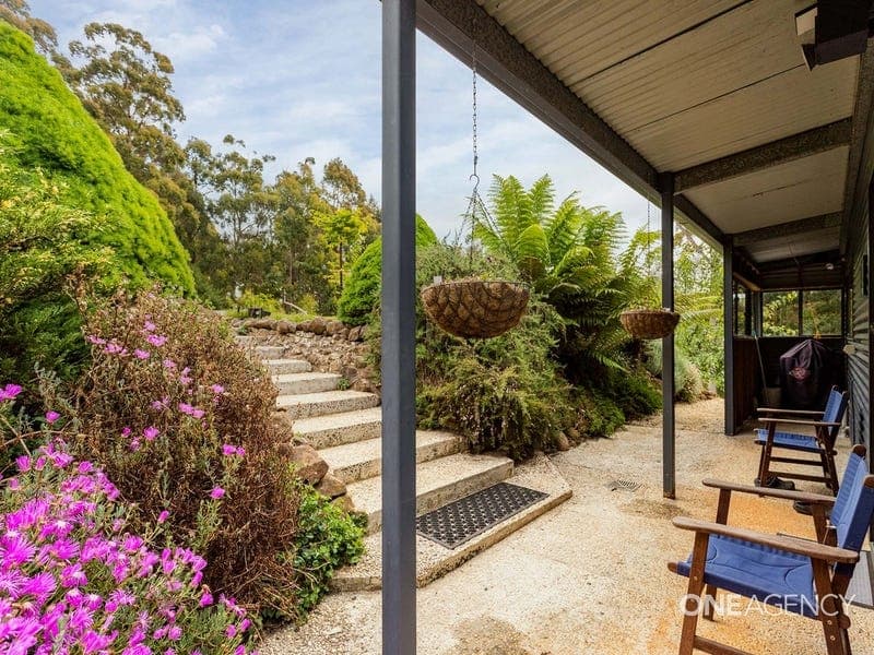 38 Crawford Road, Penguin, Penguin - Thumbnail 4