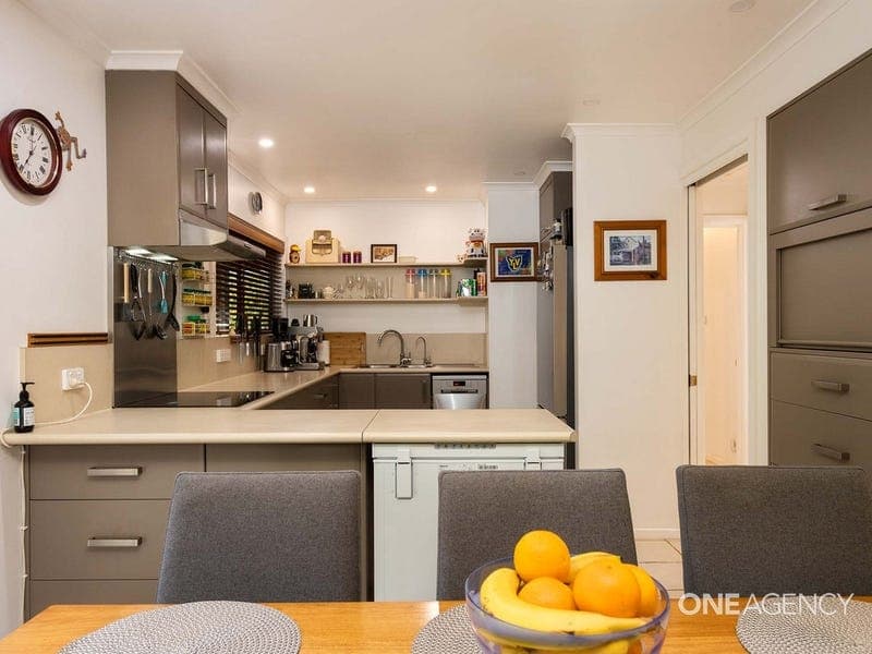 38 Crawford Road, Penguin, Penguin - Thumbnail 8
