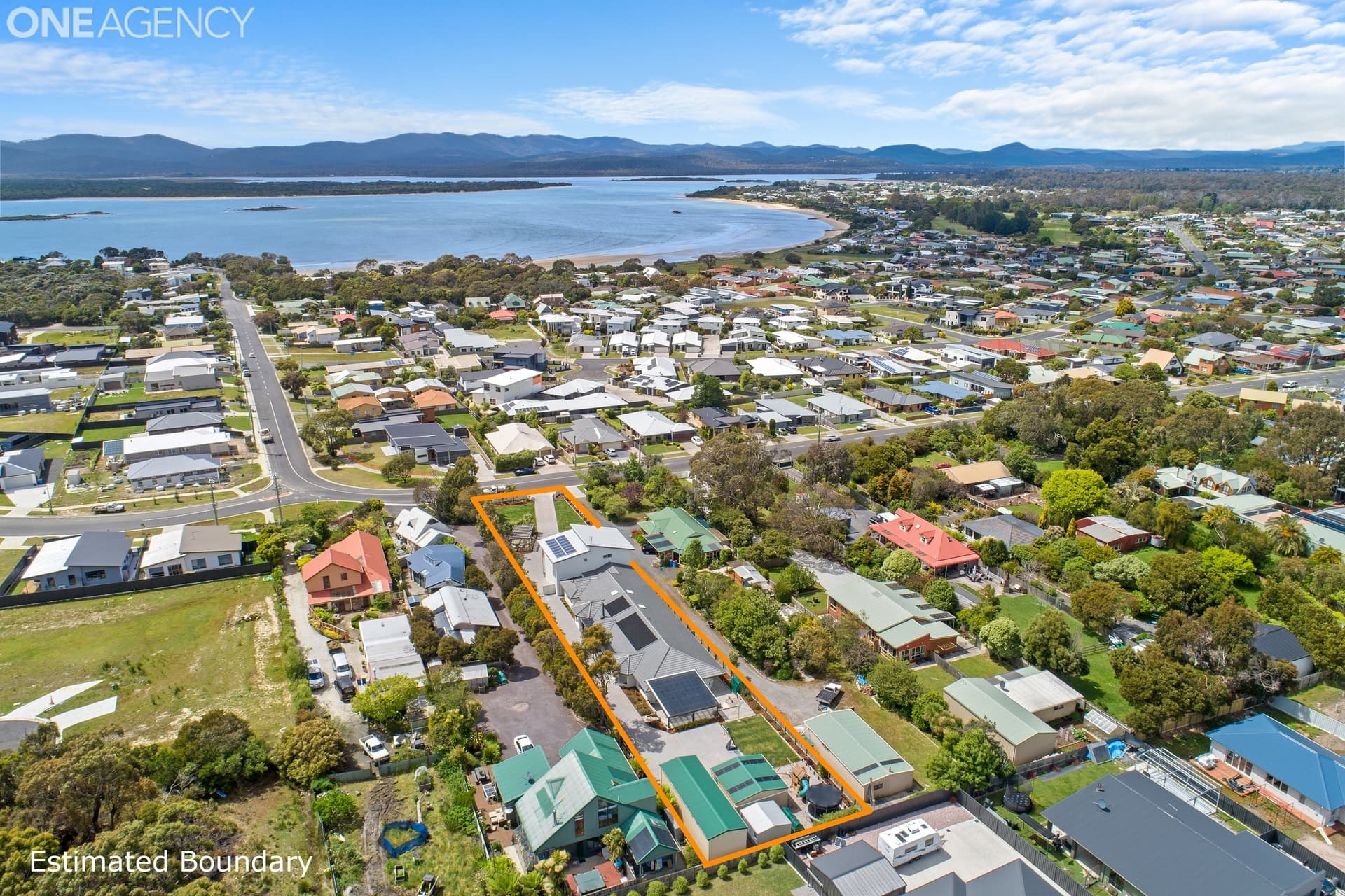 6 Alexander Street, Shearwater, Shearwater - Thumbnail 2