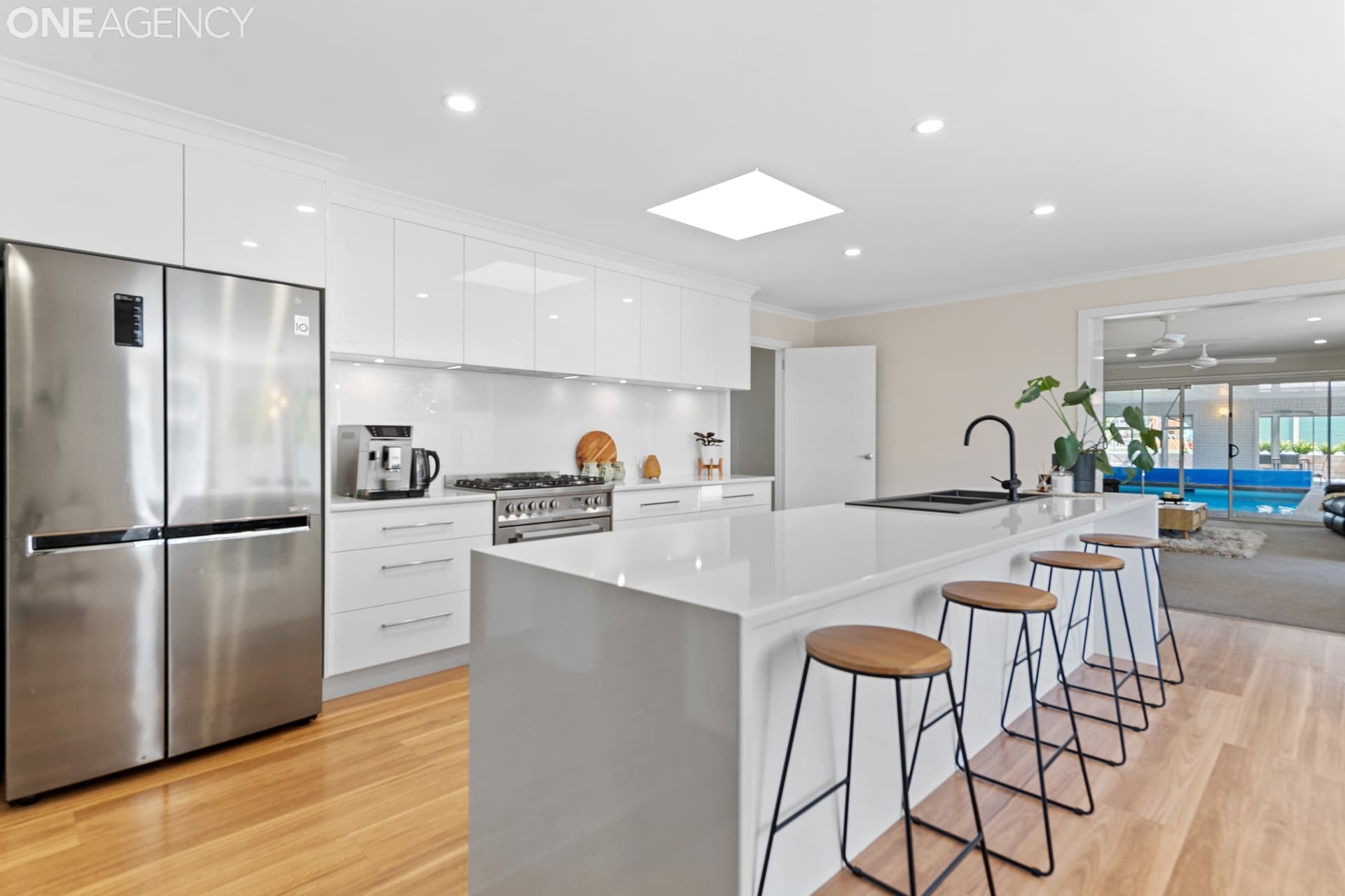 6 Alexander Street, Shearwater, Shearwater - Thumbnail 4