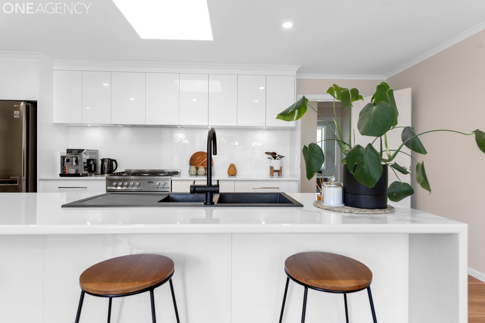6 Alexander Street, Shearwater, Shearwater - Thumbnail 5