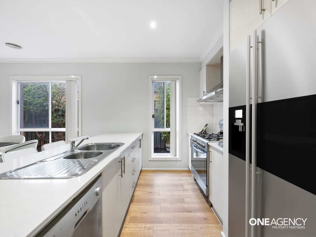 13 Shield Road, Point Cook, Point Cook - Thumbnail 2