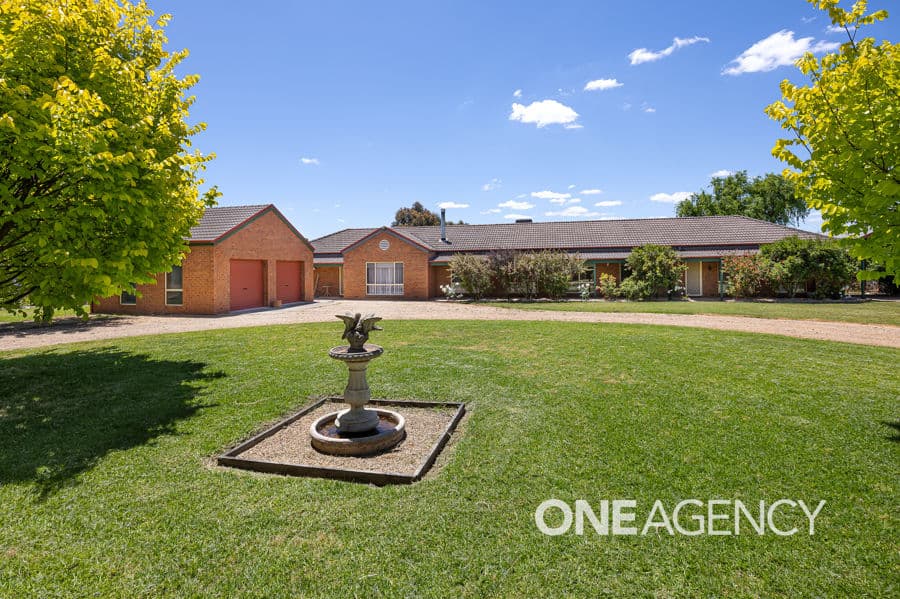 37 GREGADOO Road, Lake Albert, Lake Albert - Thumbnail 2