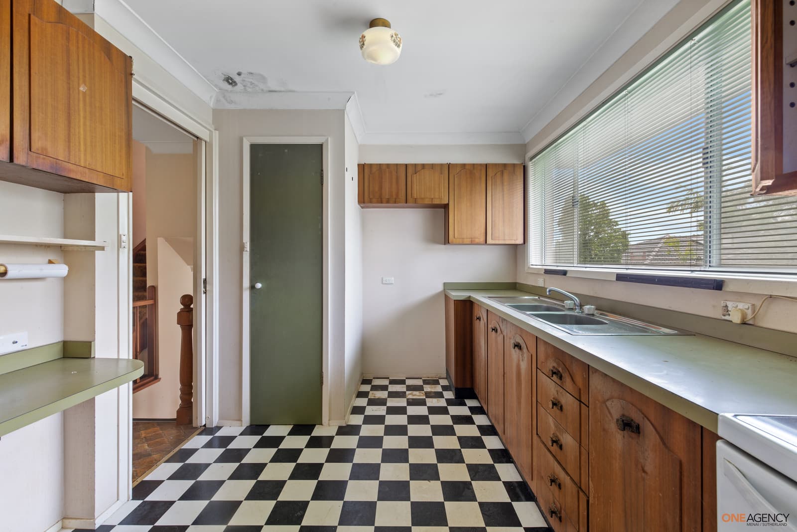 6 Kawana Place, Bangor, Bangor - Thumbnail 4