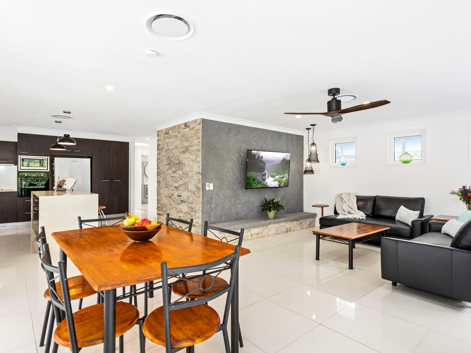 3 Whitehead Drive, Burleigh Waters, Burleigh Waters - Thumbnail 7
