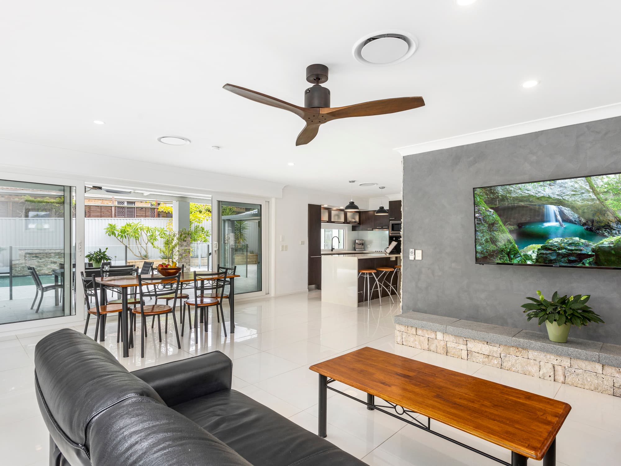3 Whitehead Drive, Burleigh Waters, Burleigh Waters - Thumbnail 6