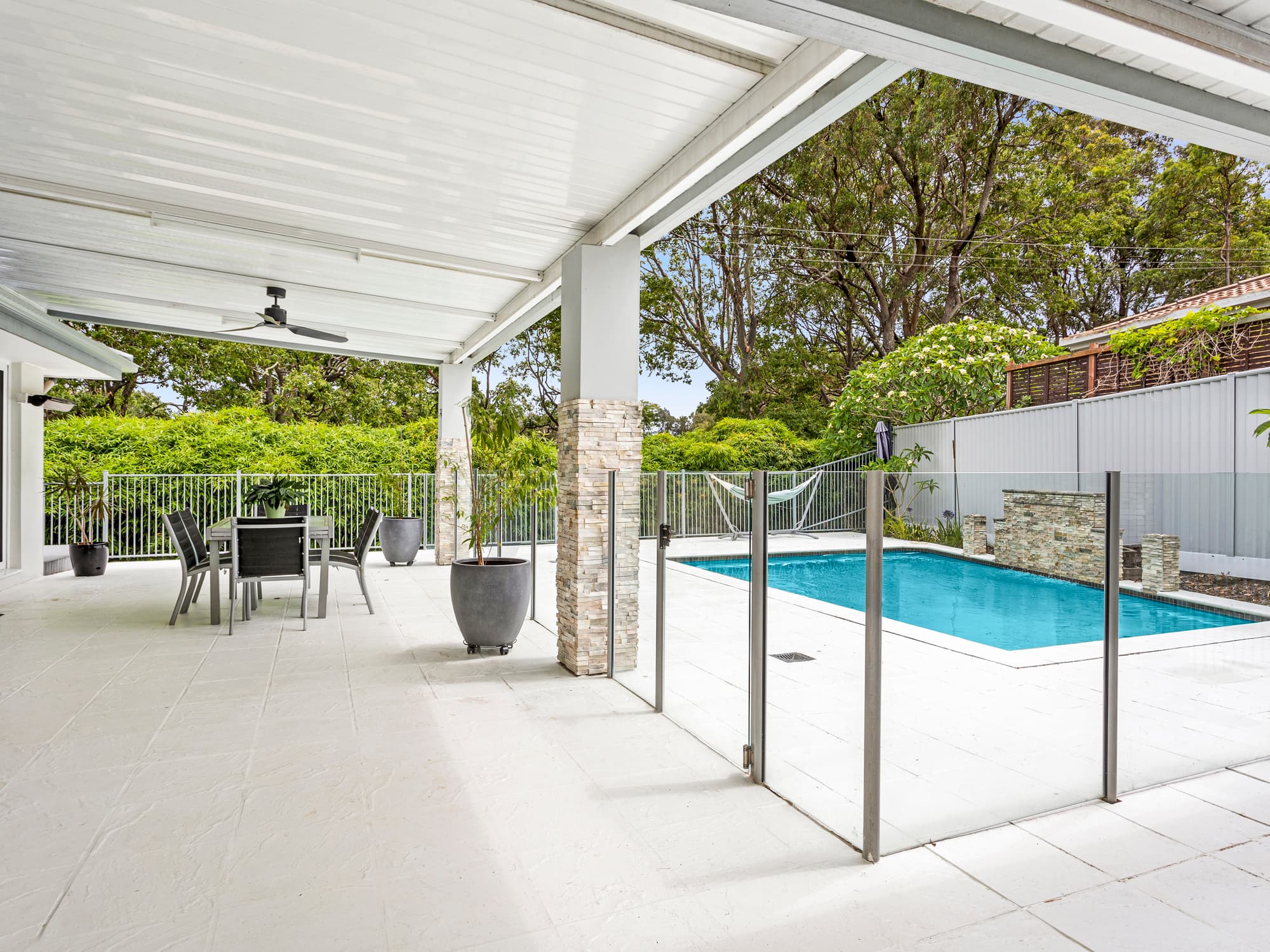 3 Whitehead Drive, Burleigh Waters, Burleigh Waters - Thumbnail 5
